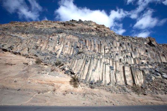 Columnar-jointed basalt, Oregon