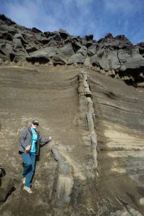 Feeder dike intruding tephra (Vertical)